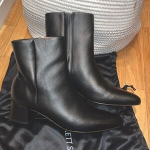 Beckett Simonon Black Leather Boots